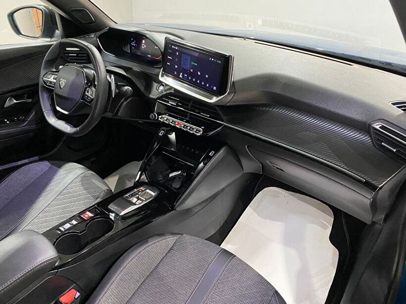 2025 Benzin Otomatik Peugeot 2008 Mavi Gürel Tasarım Aksesuar Otomotiv San. Tic. Ltd. Şti.