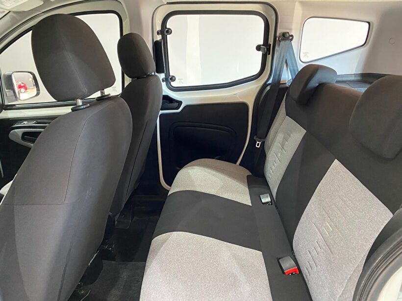 2023 Dizel Manuel Fiat Fiorino Combi Beyaz Gürel Tasarım Aksesuar Otomotiv San. Tic. Ltd. Şti.