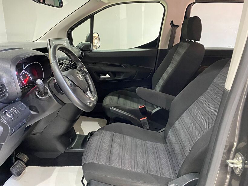 2021 Dizel Otomatik Opel Combo Gri Gürel Tasarım Aksesuar Otomotiv San. Tic. Ltd. Şti.