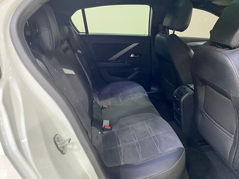 2024 Elektrik Otomatik Opel Astra-e Beyaz Gürel Tasarım Aksesuar Otomotiv San. Tic. Ltd. Şti.