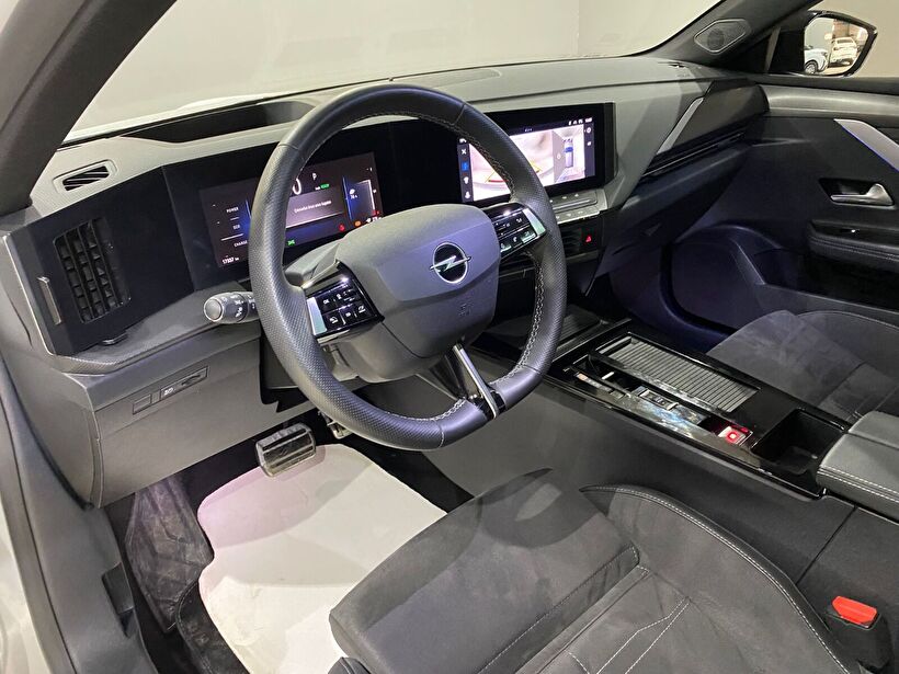 2024 Elektrik Otomatik Opel Astra-e Beyaz Gürel Tasarım Aksesuar Otomotiv San. Tic. Ltd. Şti.