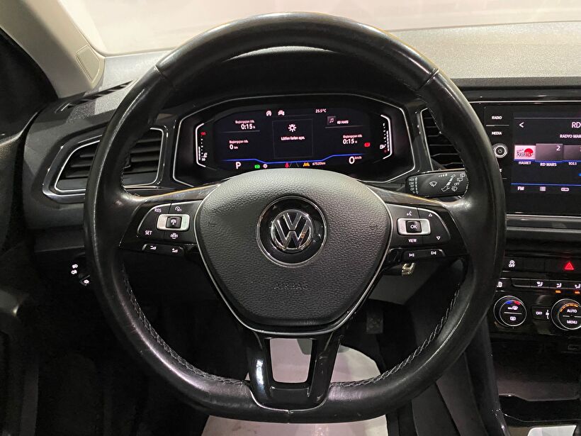 2020 Benzin Otomatik Volkswagen T-Roc Kırmızı Gürel Tasarım Aksesuar Otomotiv San. Tic. Ltd. Şti.