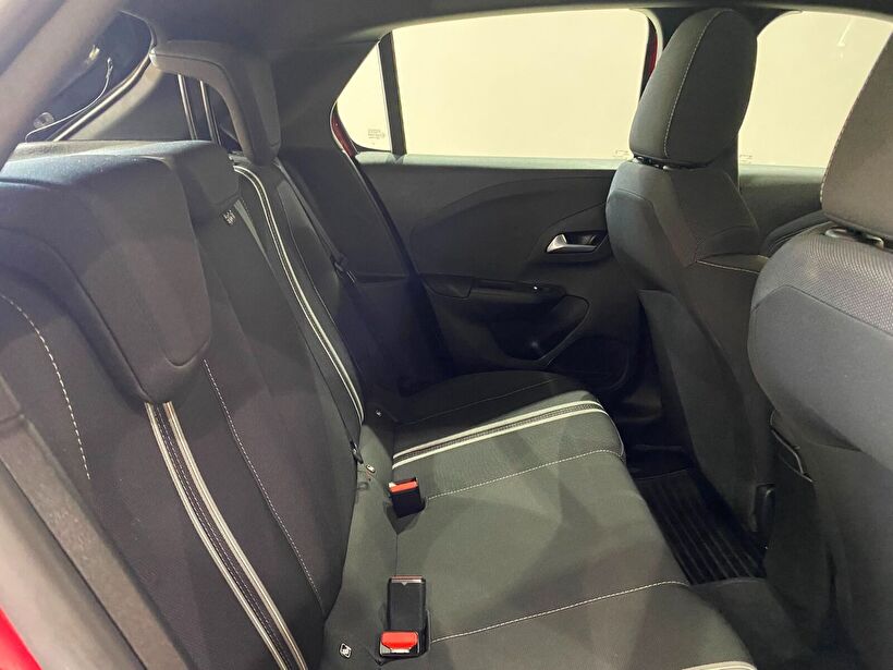 2025 Benzin Otomatik Opel Corsa Kırmızı Gürel Tasarım Aksesuar Otomotiv San. Tic. Ltd. Şti.
