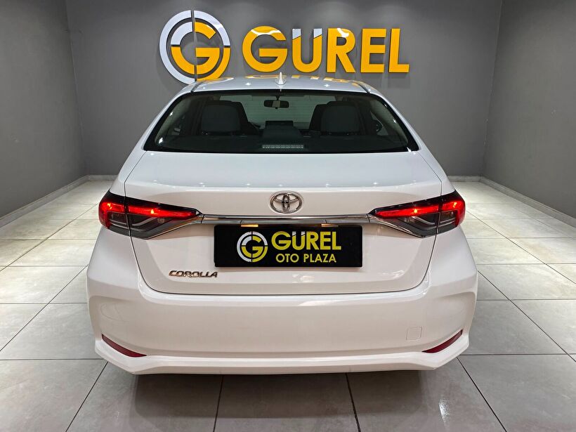 2022 Benzin Otomatik Toyota Corolla Beyaz Gürel Tasarım Aksesuar Otomotiv San. Tic. Ltd. Şti.