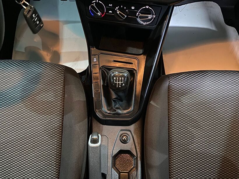 2023 Benzin Manuel Volkswagen Polo Gri Gürel Tasarım Aksesuar Otomotiv San. Tic. Ltd. Şti.