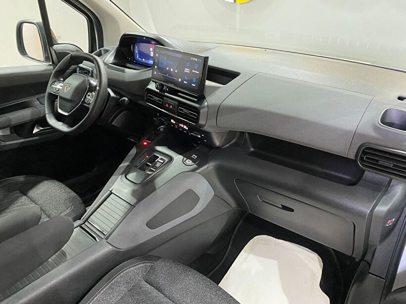 2025 Dizel Otomatik Peugeot Rifter Beyaz Gürel Tasarım Aksesuar Otomotiv San. Tic. Ltd. Şti.