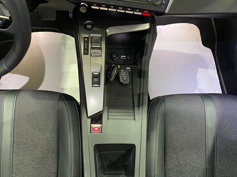 2024 Benzin Otomatik Peugeot 408 Mavi Gürel Tasarım Aksesuar Otomotiv San. Tic. Ltd. Şti.
