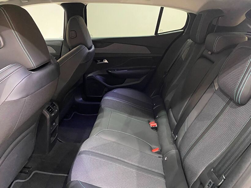 2024 Benzin Otomatik Peugeot 408 Mavi Gürel Tasarım Aksesuar Otomotiv San. Tic. Ltd. Şti.