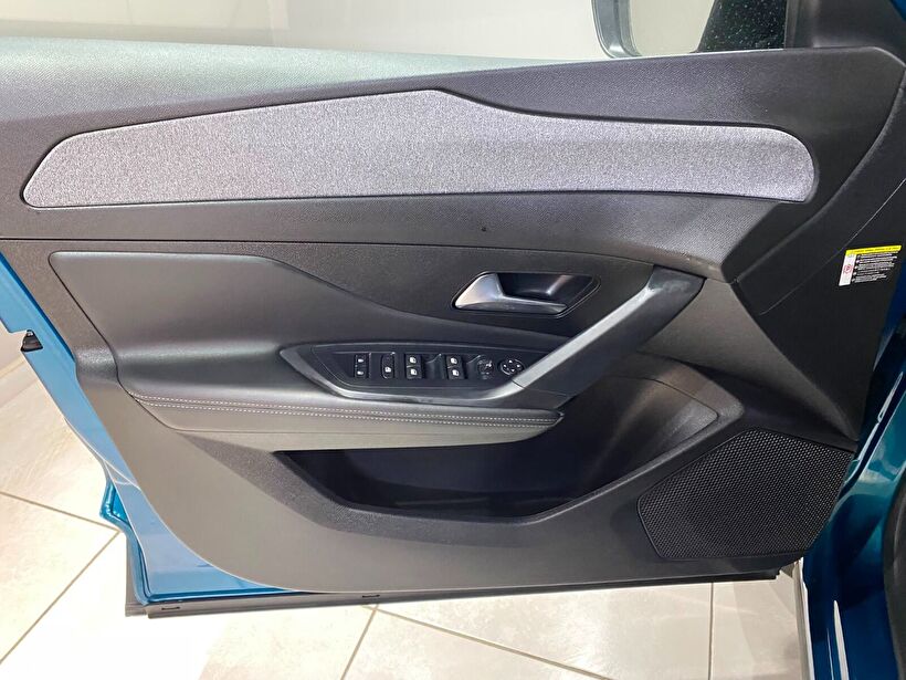 2024 Benzin Otomatik Peugeot 408 Mavi Gürel Tasarım Aksesuar Otomotiv San. Tic. Ltd. Şti.