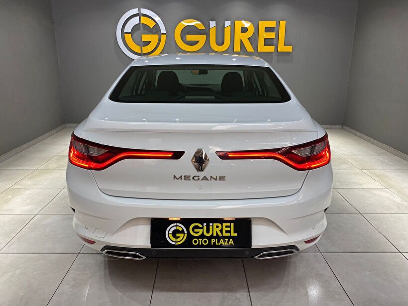 2023 Benzin Otomatik Renault Megane Beyaz Gürel Tasarım Aksesuar Otomotiv San. Tic. Ltd. Şti.