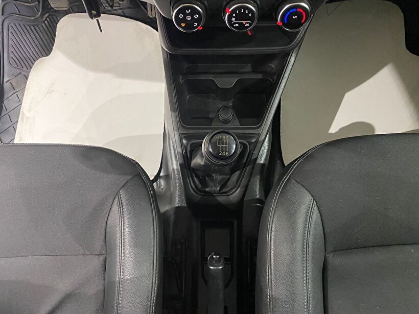 2023 Dizel Manuel Renault Express Van Beyaz Gürel Tasarım Aksesuar Otomotiv San. Tic. Ltd. Şti.