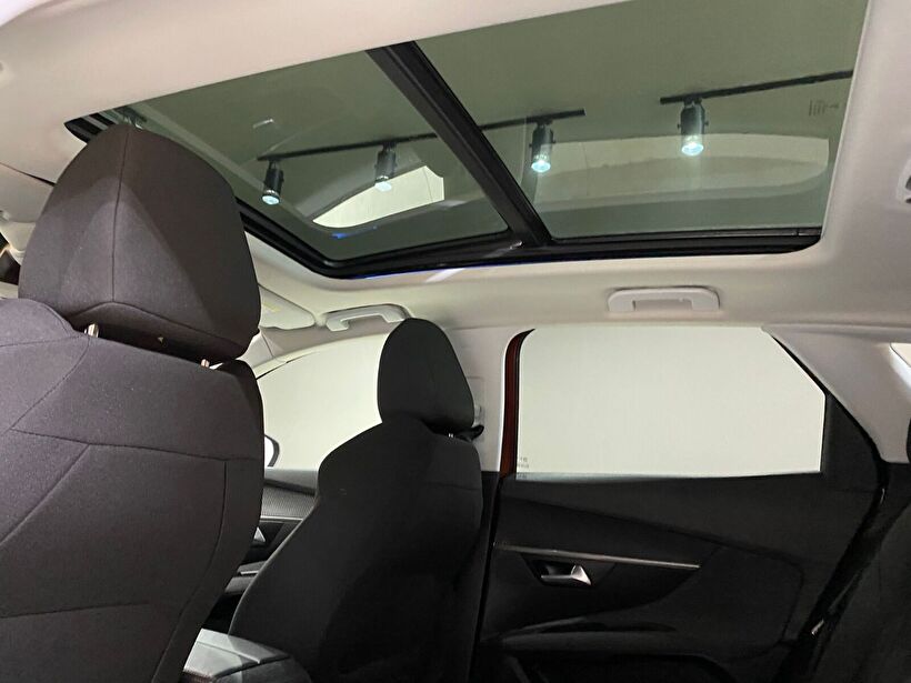 2020 Benzin Otomatik Peugeot 3008 Turuncu Gürel Tasarım Aksesuar Otomotiv San. Tic. Ltd. Şti.