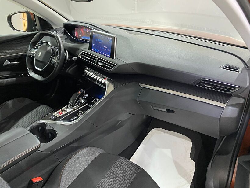 2020 Benzin Otomatik Peugeot 3008 Turuncu Gürel Tasarım Aksesuar Otomotiv San. Tic. Ltd. Şti.