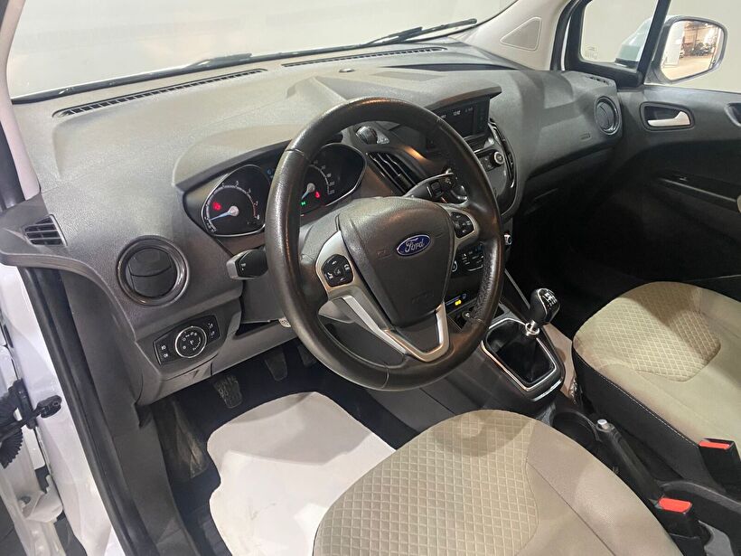 2023 Benzin Manuel Ford Tourneo Courier Beyaz Gürel Tasarım Aksesuar Otomotiv San. Tic. Ltd. Şti.