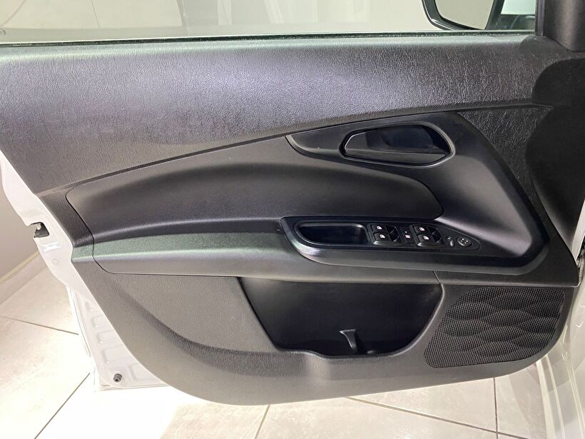 2020 Dizel Otomatik Fiat Egea Beyaz Gürel Tasarım Aksesuar Otomotiv San. Tic. Ltd. Şti.