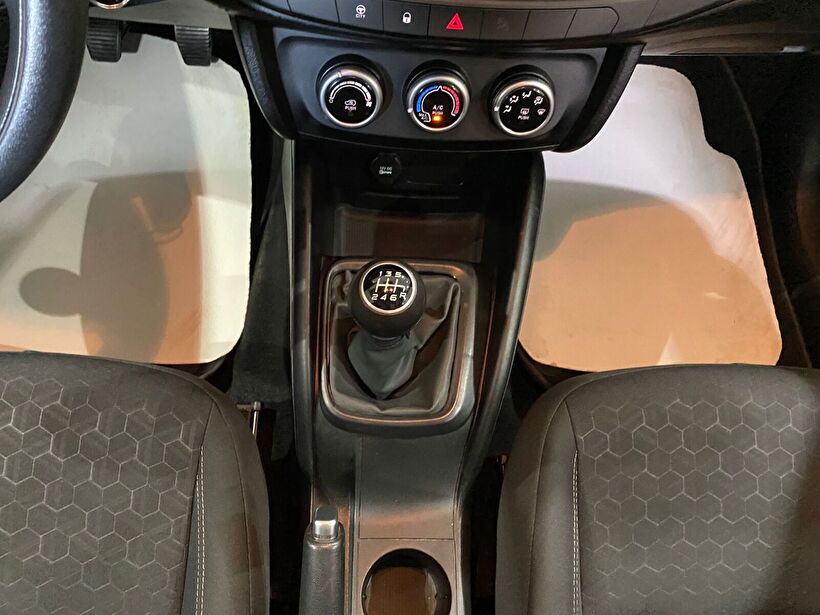 2023 Benzin Manuel Fiat Egea Cross Beyaz Gürel Tasarım Aksesuar Otomotiv San. Tic. Ltd. Şti.