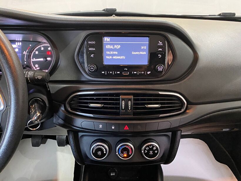 2023 Benzin Manuel Fiat Egea Cross Beyaz Gürel Tasarım Aksesuar Otomotiv San. Tic. Ltd. Şti.