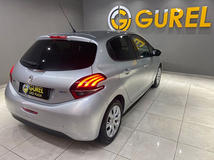 2017 Benzin Manuel Peugeot 208 Gümüş Gri Gürel Tasarım Aksesuar Otomotiv San. Tic. Ltd. Şti.