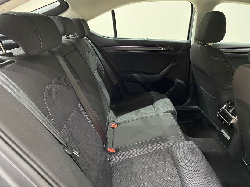 2023 Benzin Otomatik Skoda Superb Gri Gürel Tasarım Aksesuar Otomotiv San. Tic. Ltd. Şti.