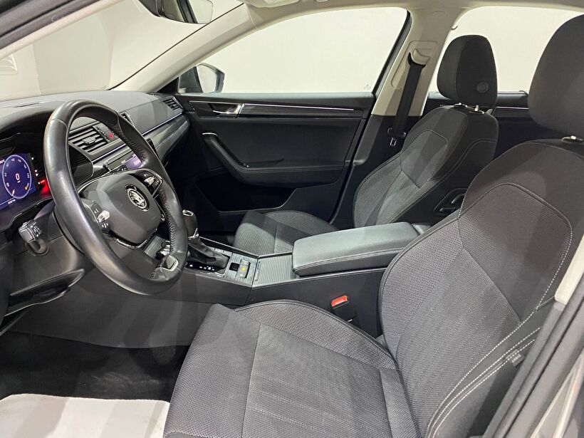 2023 Benzin Otomatik Skoda Superb Gri Gürel Tasarım Aksesuar Otomotiv San. Tic. Ltd. Şti.