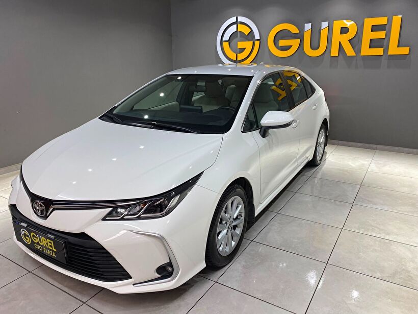 2022 Benzin Otomatik Toyota Corolla Beyaz Gürel Tasarım Aksesuar Otomotiv San. Tic. Ltd. Şti.