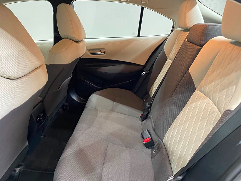 2022 Benzin Otomatik Toyota Corolla Beyaz Gürel Tasarım Aksesuar Otomotiv San. Tic. Ltd. Şti.