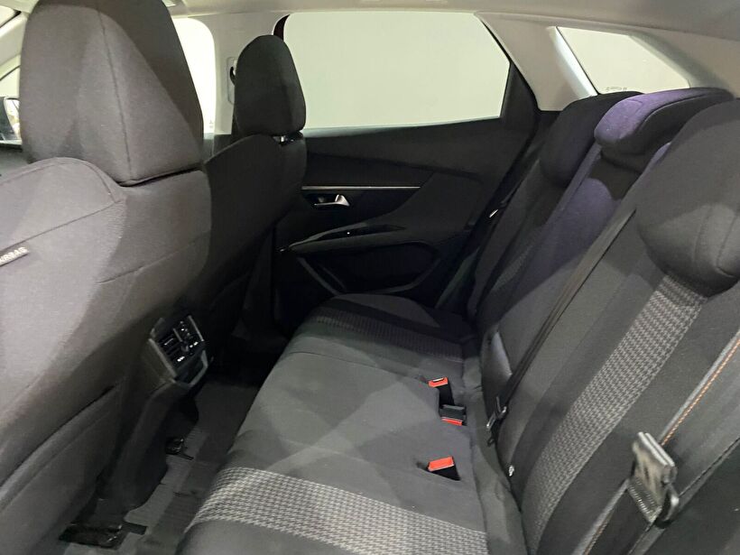 2020 Benzin Otomatik Peugeot 3008 Turuncu Gürel Tasarım Aksesuar Otomotiv San. Tic. Ltd. Şti.