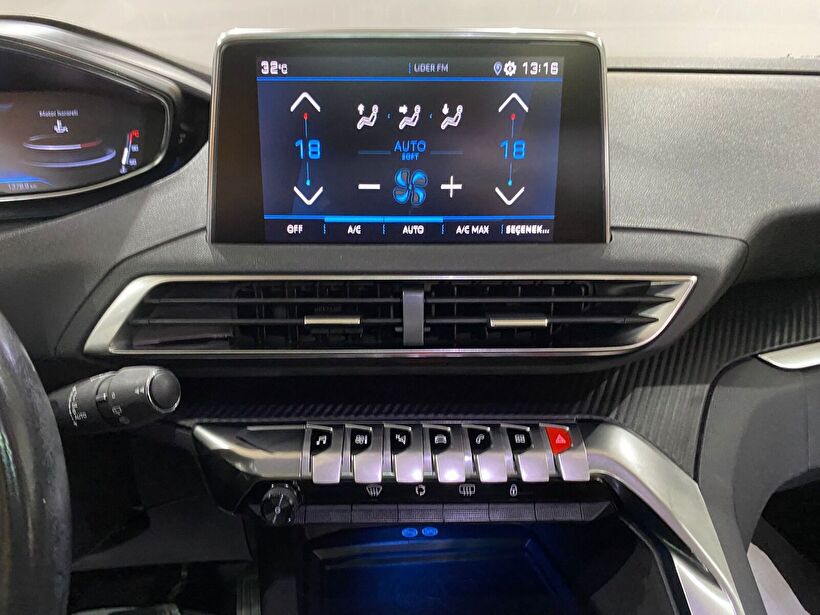 2020 Benzin Otomatik Peugeot 3008 Turuncu Gürel Tasarım Aksesuar Otomotiv San. Tic. Ltd. Şti.