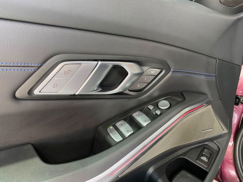 2025 Benzin Otomatik BMW 3 Serisi Bordo Gürel Tasarım Aksesuar Otomotiv San. Tic. Ltd. Şti.