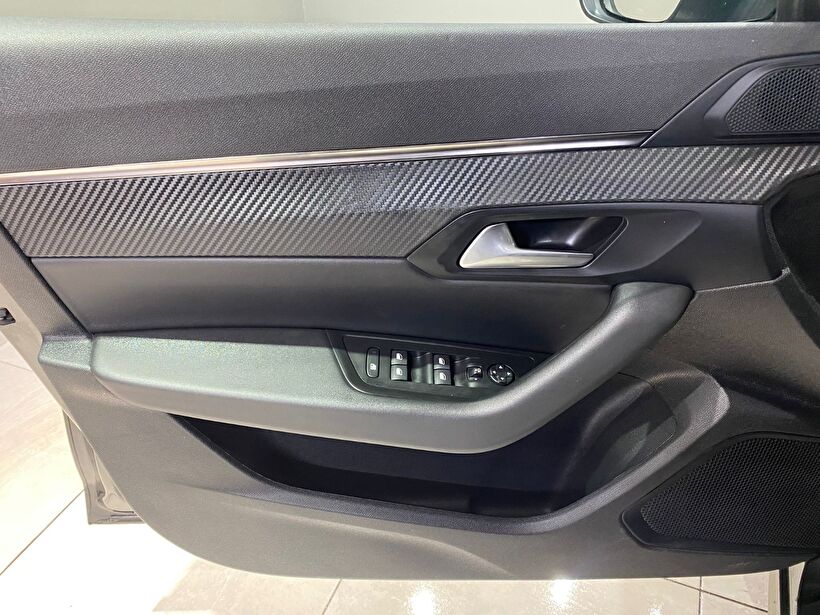 2022 Dizel Otomatik Peugeot 508 Gri Gürel Tasarım Aksesuar Otomotiv San. Tic. Ltd. Şti.
