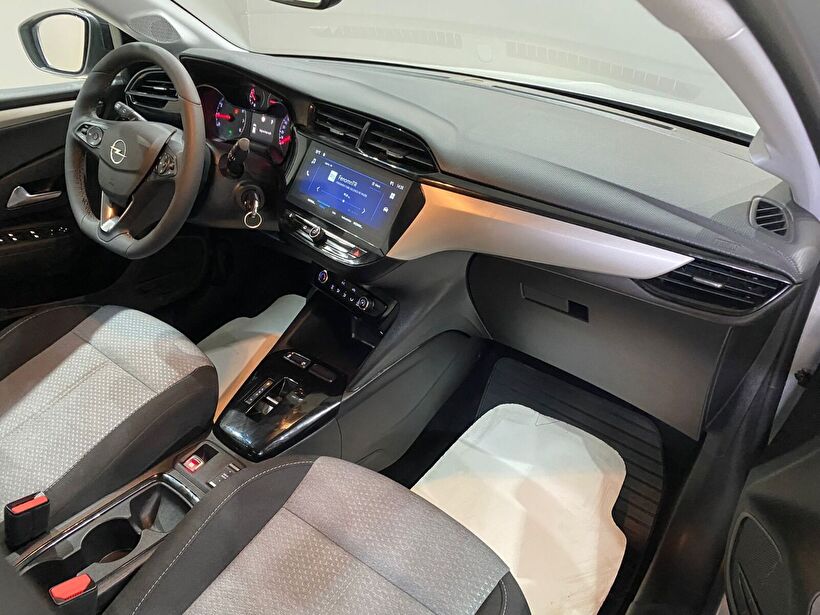 2025 Benzin Otomatik Opel Corsa Gümüş Gri Gürel Tasarım Aksesuar Otomotiv San. Tic. Ltd. Şti.