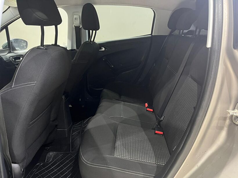 2015 Benzin Otomatik Peugeot 208 Gri Gürel Tasarım Aksesuar Otomotiv San. Tic. Ltd. Şti.