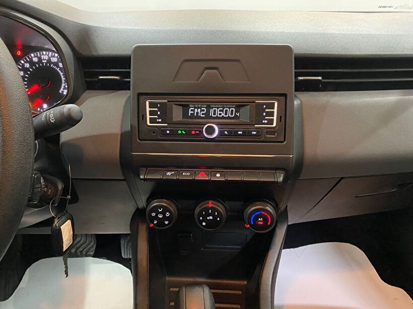 2023 Benzin Otomatik Renault Clio Beyaz Gürel Tasarım Aksesuar Otomotiv San. Tic. Ltd. Şti.