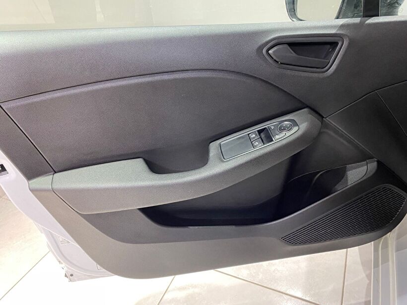 2023 Benzin Otomatik Renault Clio Beyaz Gürel Tasarım Aksesuar Otomotiv San. Tic. Ltd. Şti.