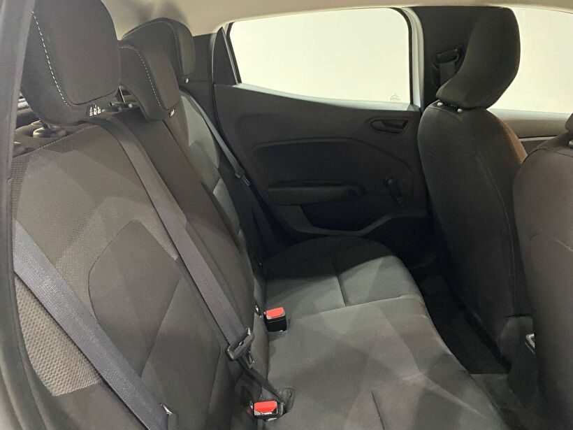 2023 Benzin Otomatik Renault Clio Beyaz Gürel Tasarım Aksesuar Otomotiv San. Tic. Ltd. Şti.