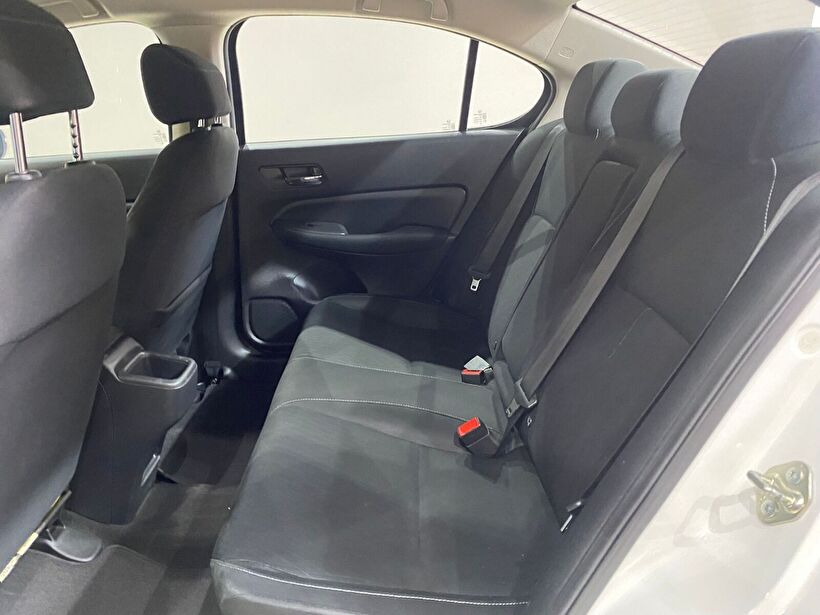 2022 Benzin Otomatik Honda City Beyaz Gürel Tasarım Aksesuar Otomotiv San. Tic. Ltd. Şti.