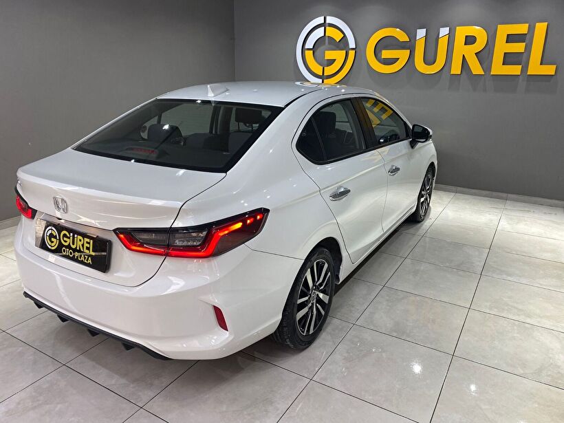 2022 Benzin Otomatik Honda City Beyaz Gürel Tasarım Aksesuar Otomotiv San. Tic. Ltd. Şti.