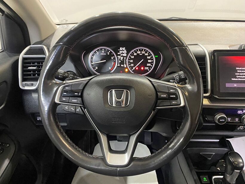 2022 Benzin Otomatik Honda City Beyaz Gürel Tasarım Aksesuar Otomotiv San. Tic. Ltd. Şti.