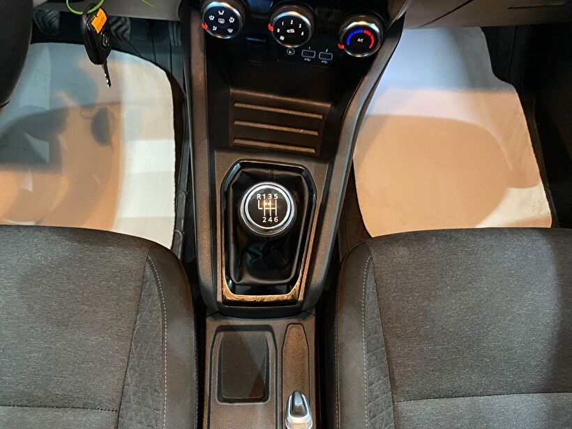 2023 Benzin Manuel Renault Clio Beyaz Gürel Tasarım Aksesuar Otomotiv San. Tic. Ltd. Şti.