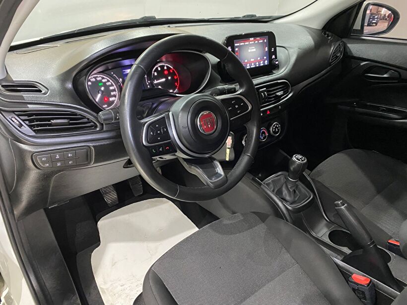 2022 Dizel Manuel Fiat Egea Beyaz Gürel Tasarım Aksesuar Otomotiv San. Tic. Ltd. Şti.