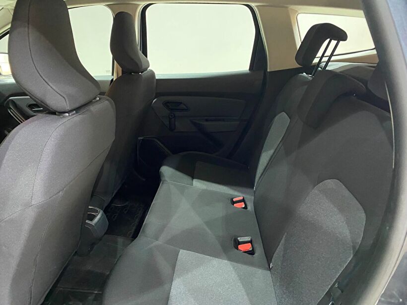 2023 Benzin Otomatik Dacia Duster Gri Gürel Tasarım Aksesuar Otomotiv San. Tic. Ltd. Şti.