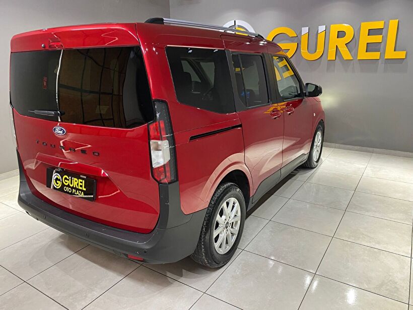 2025 Dizel Manuel Ford Tourneo Courier Kırmızı Gürel Tasarım Aksesuar Otomotiv San. Tic. Ltd. Şti.