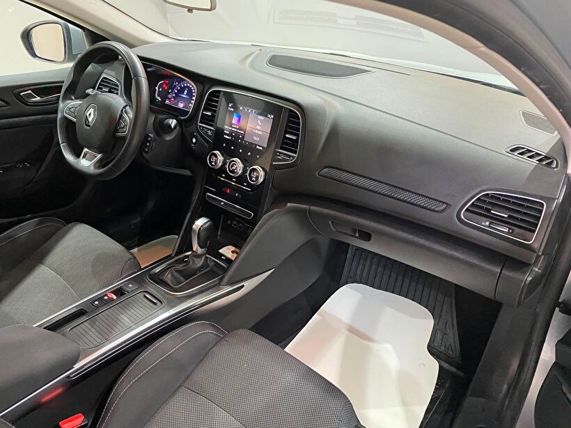 2023 Benzin Otomatik Renault Megane Gri Gürel Tasarım Aksesuar Otomotiv San. Tic. Ltd. Şti.