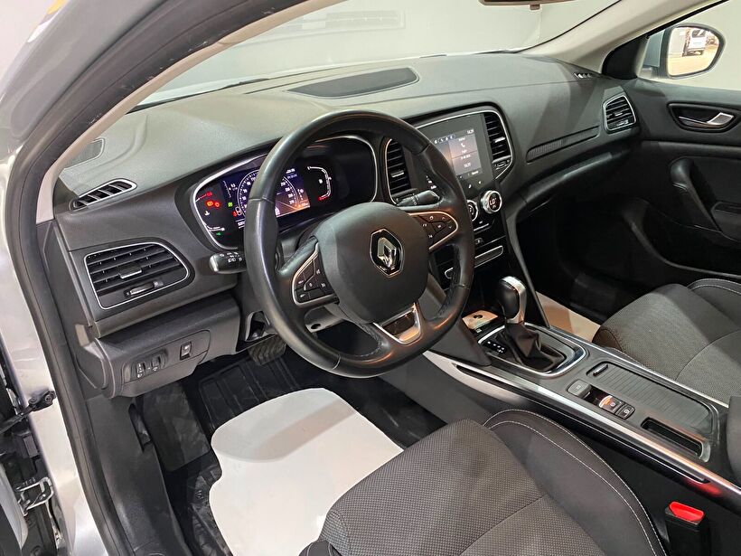 2023 Benzin Otomatik Renault Megane Gri Gürel Tasarım Aksesuar Otomotiv San. Tic. Ltd. Şti.