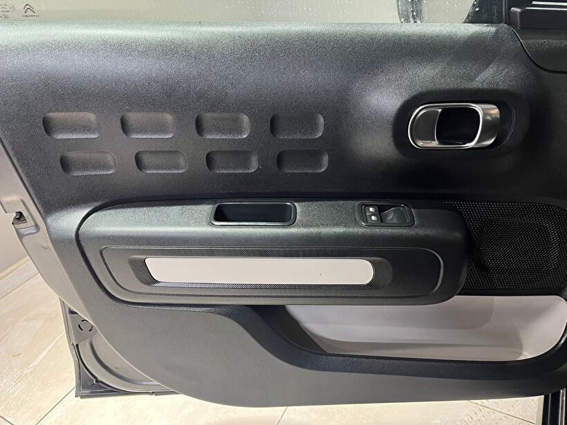 2024 Benzin Otomatik Citroen C3 Gri Gürel Tasarım Aksesuar Otomotiv San. Tic. Ltd. Şti.