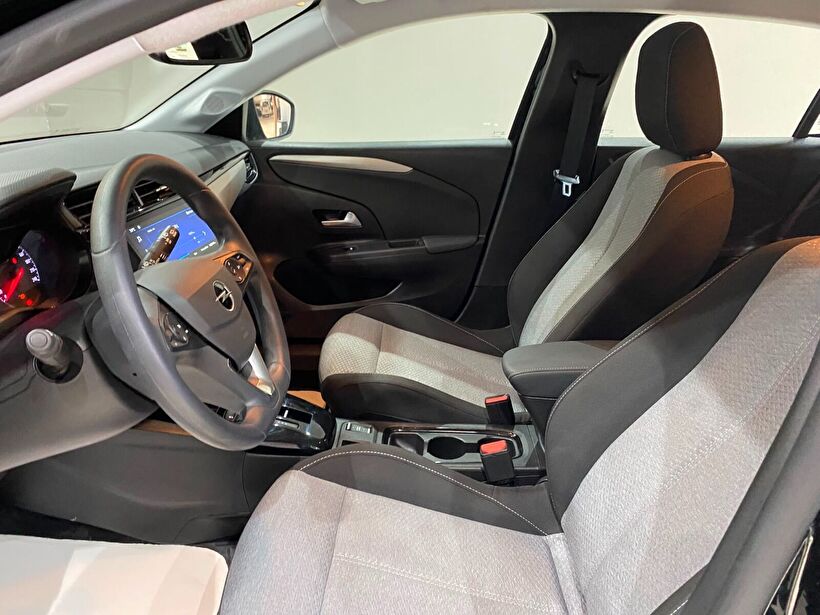 2025 Benzin Otomatik Opel Corsa Siyah Gürel Tasarım Aksesuar Otomotiv San. Tic. Ltd. Şti.