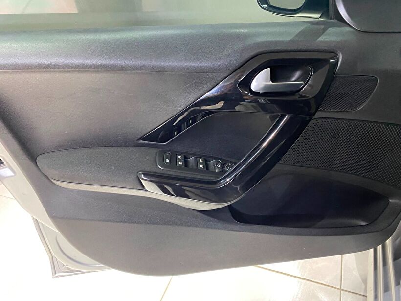 2019 Benzin Manuel Peugeot 208 Gri Gürel Tasarım Aksesuar Otomotiv San. Tic. Ltd. Şti.