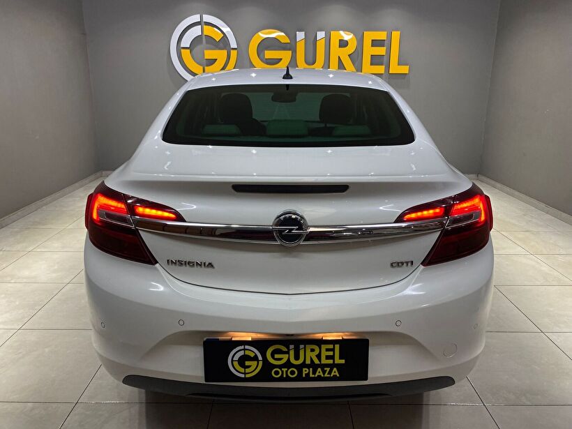 2015 Dizel Otomatik Opel Insignia Beyaz Gürel Tasarım Aksesuar Otomotiv San. Tic. Ltd. Şti.