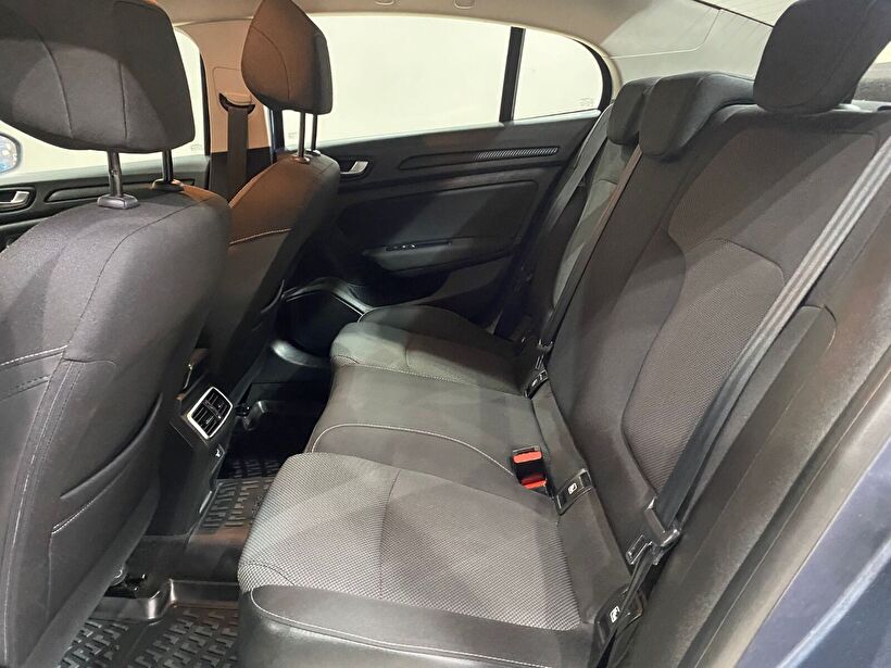 2024 Benzin Otomatik Renault Megane Gri Gürel Tasarım Aksesuar Otomotiv San. Tic. Ltd. Şti.