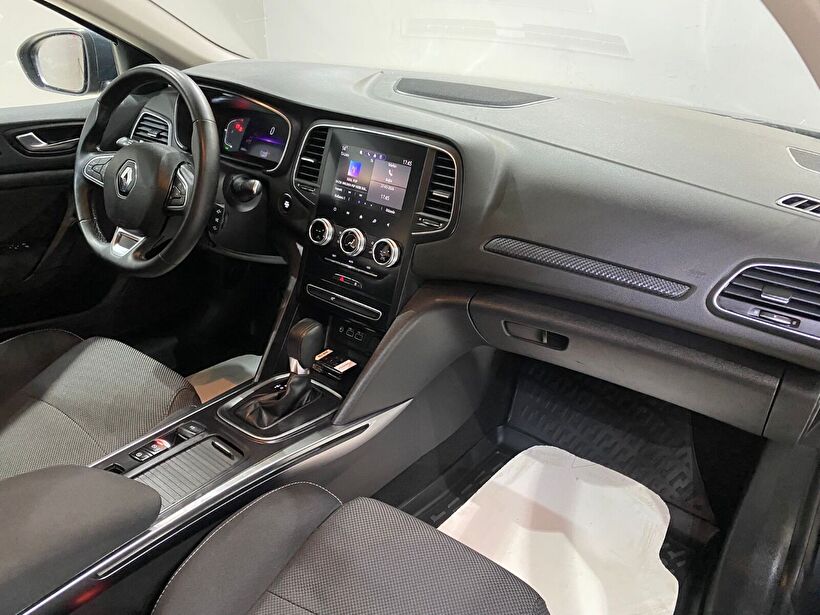 2024 Benzin Otomatik Renault Megane Gri Gürel Tasarım Aksesuar Otomotiv San. Tic. Ltd. Şti.